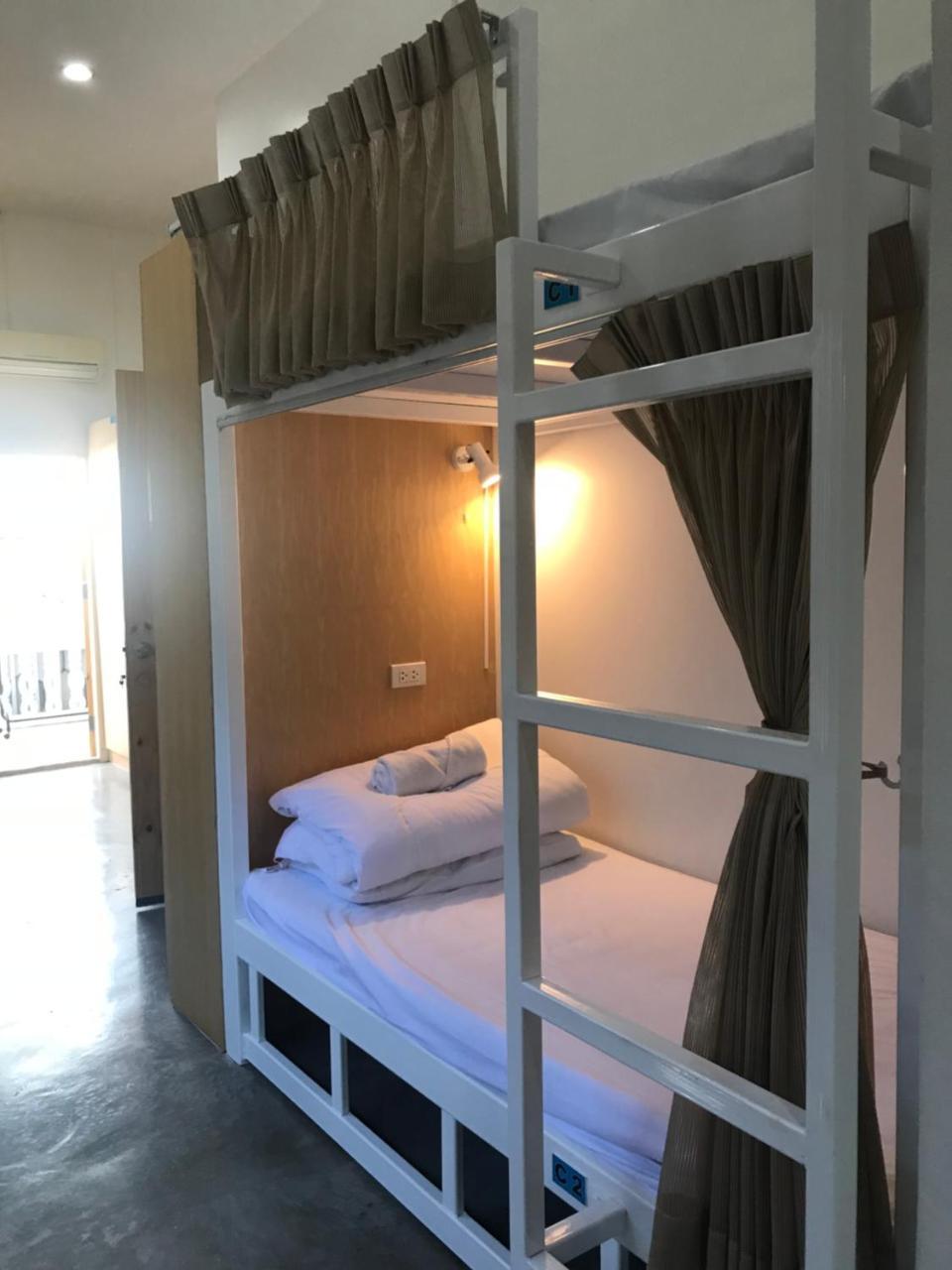 Jindabyne Cafe & Hostel Chiang Mai Esterno foto