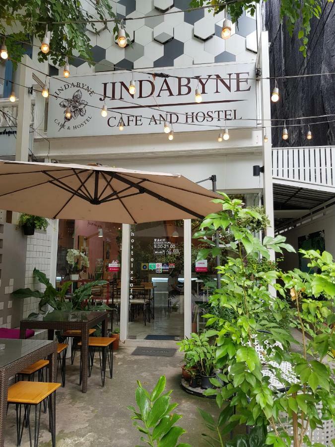 Jindabyne Cafe & Hostel Chiang Mai Esterno foto